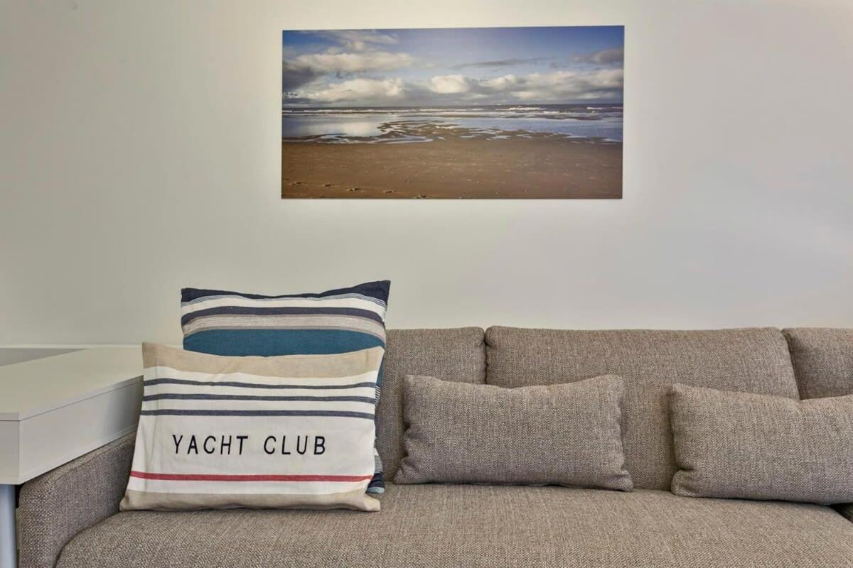 Huswell - Stunning Apartment At The Beachfront Of De Haan Luaran gambar